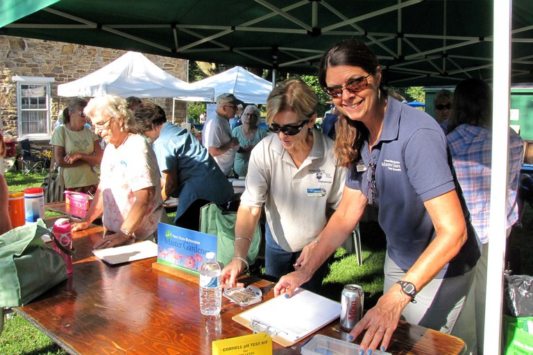 Master Gardener soil and plant clinic at John Rudy Park Open House