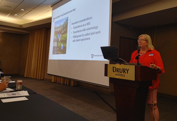 Val Sesler giving Bee Monitoring Program presentation at a National Meeting